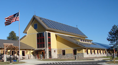 Necedah National Wildlife Refuge tops visitor center with solar