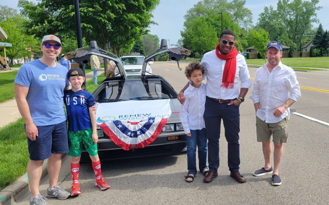 RENEW Celebrates Memorial Day in Monona
