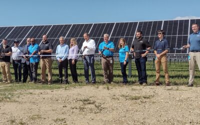 Alliant Cuts Ribbon on its First Solar Farm