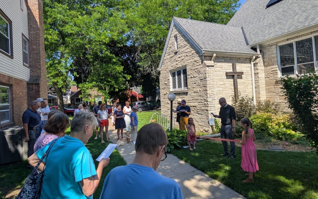St. Luke’s Episcopal Church Celebrates Solar Ribbon-Cutting
